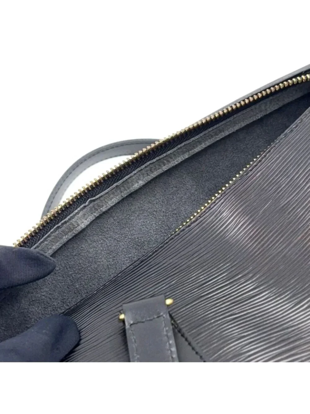 Louis Vuitton Souflo Epi Noir Leather Black Handbag Gold